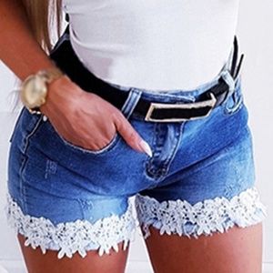 Womens High Waist denim shorts with crochet lace trim size medium